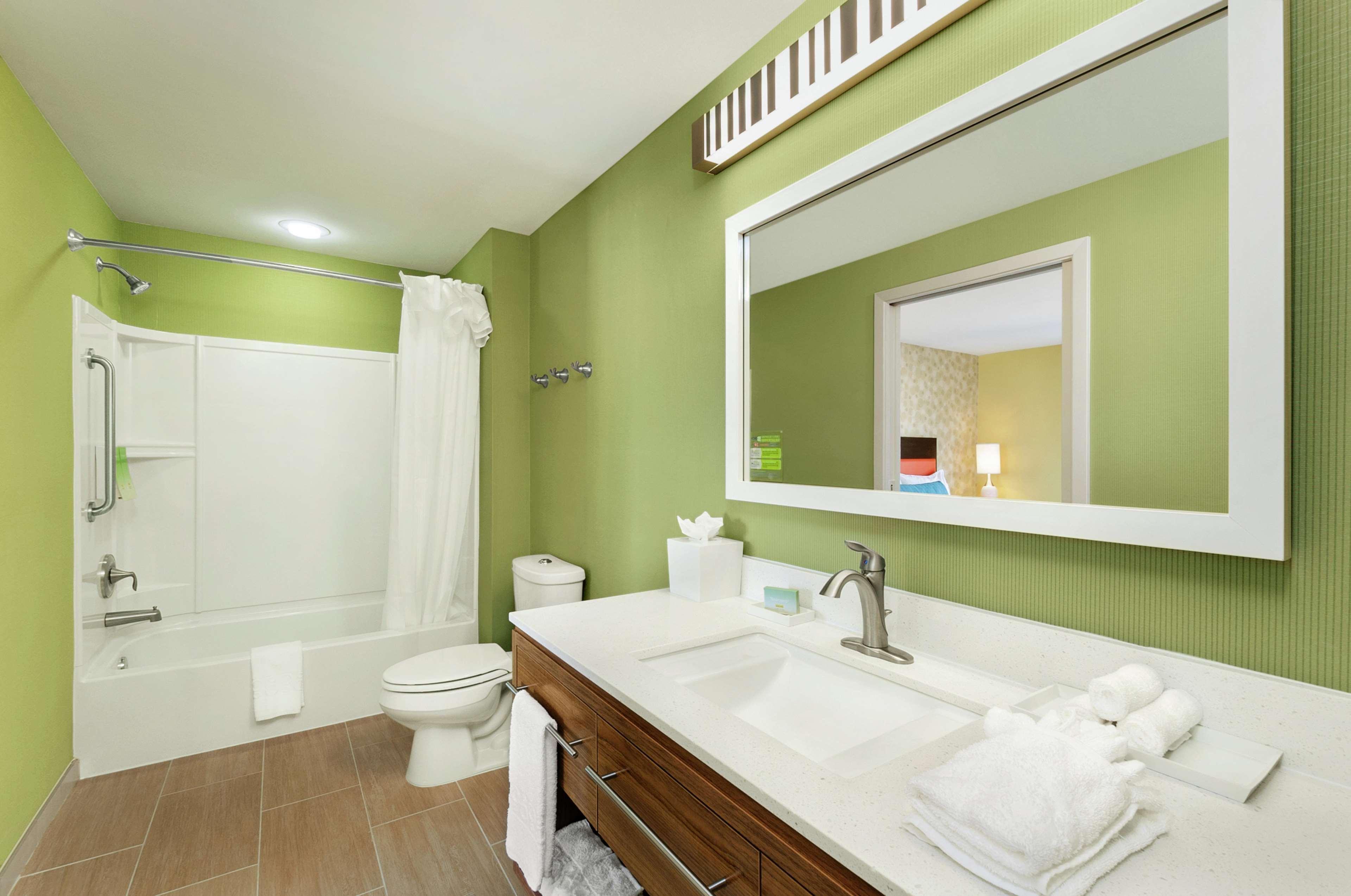 Home2 Suites By Hilton Biloxi/North/D'Iberville Екстер'єр фото