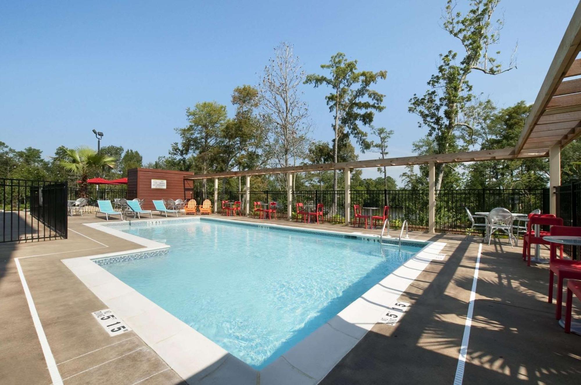 Home2 Suites By Hilton Biloxi/North/D'Iberville Екстер'єр фото