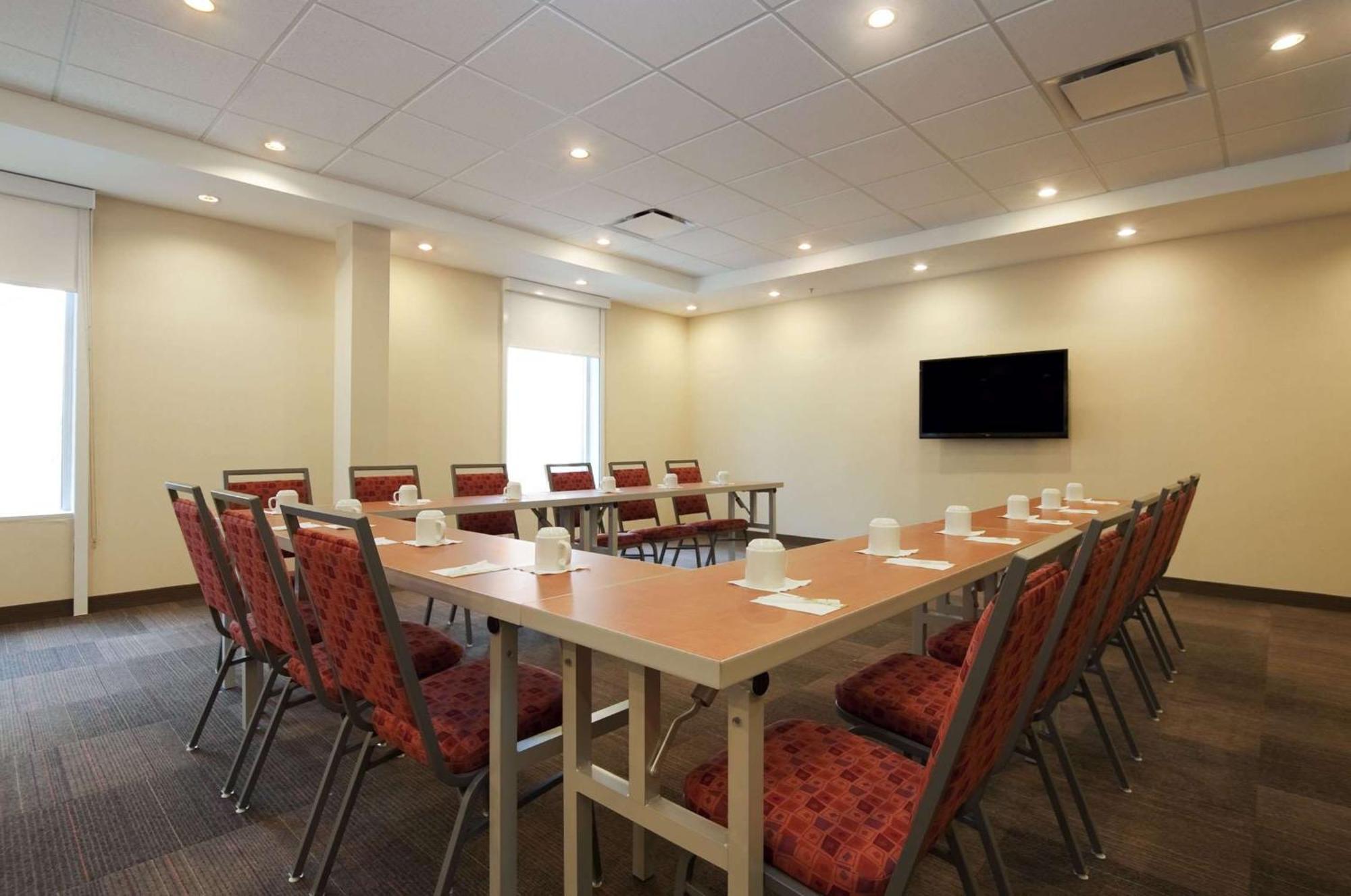 Home2 Suites By Hilton Biloxi/North/D'Iberville Екстер'єр фото